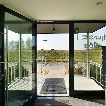 Hanseat Meer In Sicht Grömitz Exterior foto